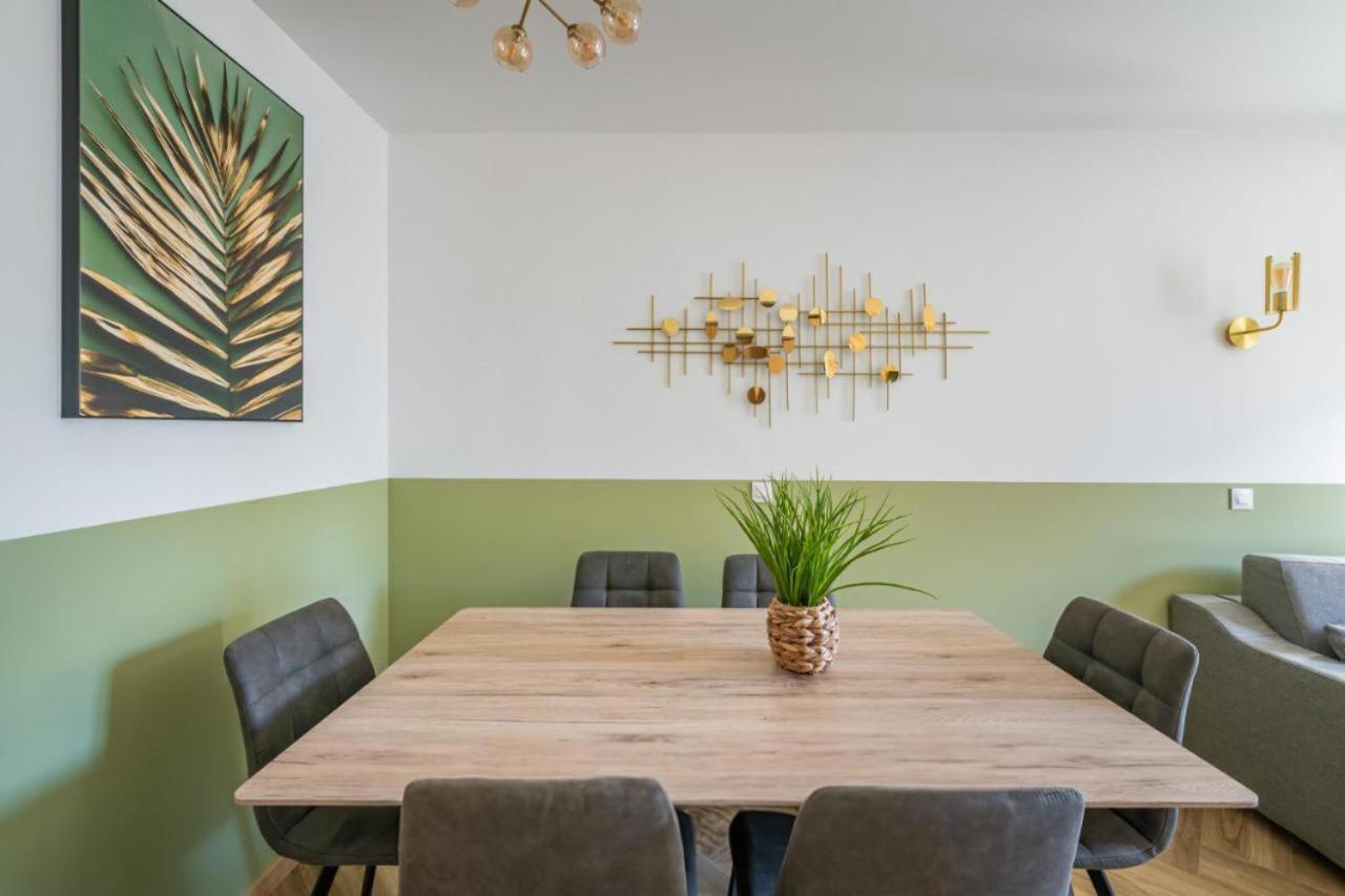 Ferienwohnung Jungle Duplex Serris Exterior foto
